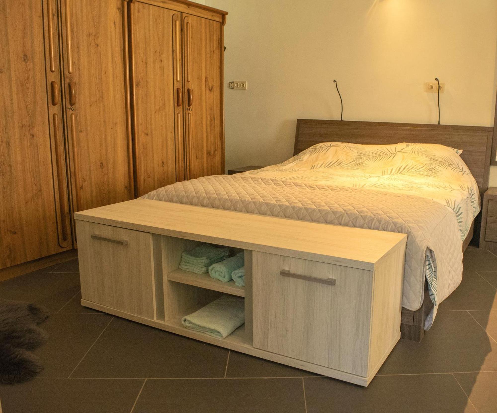 Hoeve Hofgaarde Heers Ngoại thất bức ảnh